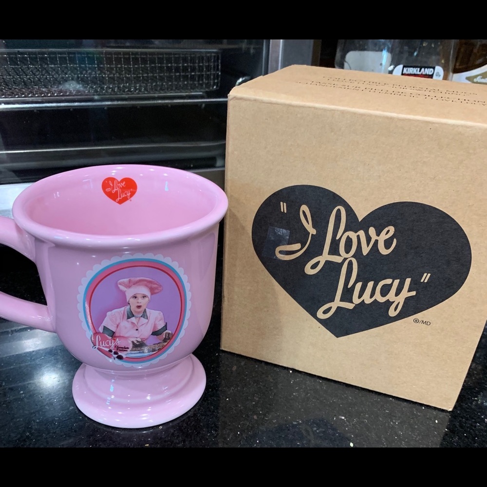 I love Lucy collectible pedestal mug